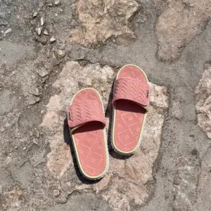 شبشب حريمي ايفا طبي